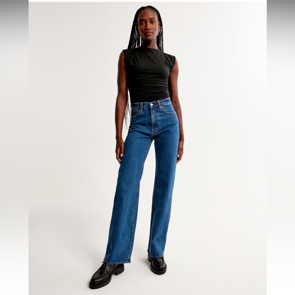 Abercrombie & Fitch 90s Relaxed Jeans ❤️